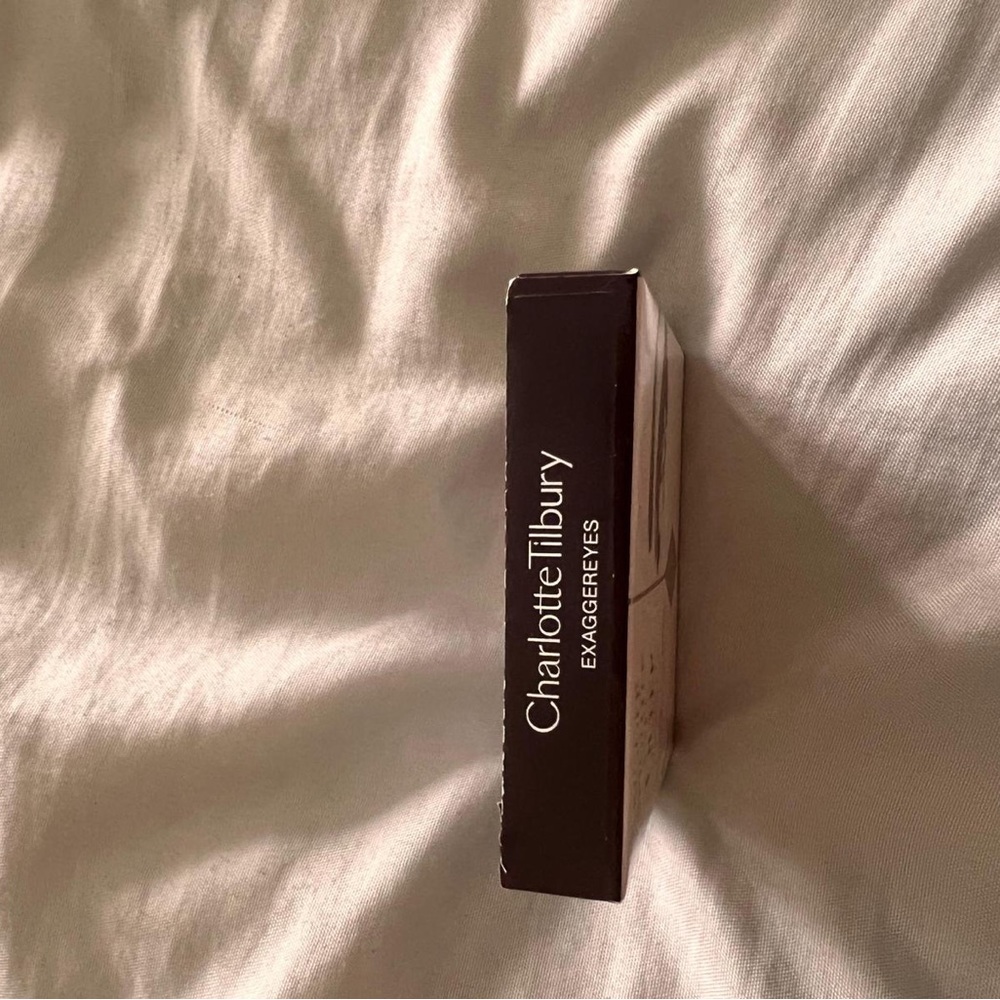 new charlotte tilbury bigger brighter eyes filter eye shadows exaggereyes .18 oz - Picture 8 of 8